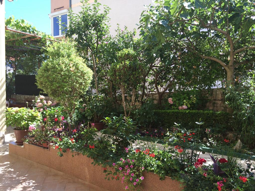 Apartment Kolundzic Novi Vinodolski Oda fotoğraf