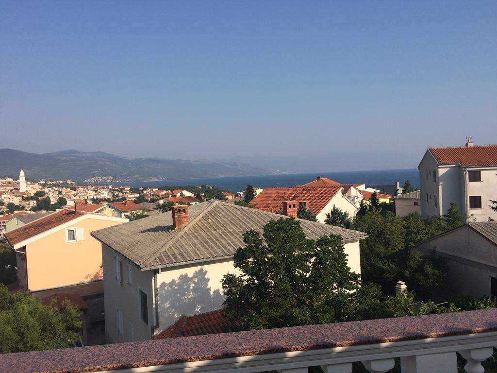Apartment Kolundzic Novi Vinodolski Oda fotoğraf