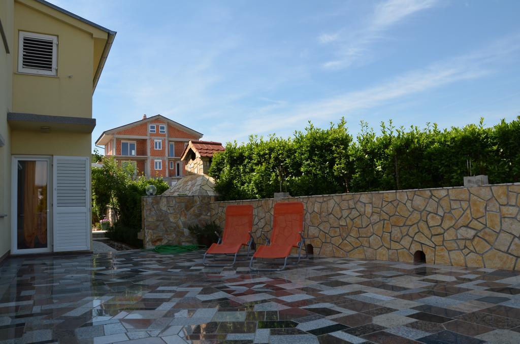 Apartment Kolundzic Novi Vinodolski Dış mekan fotoğraf