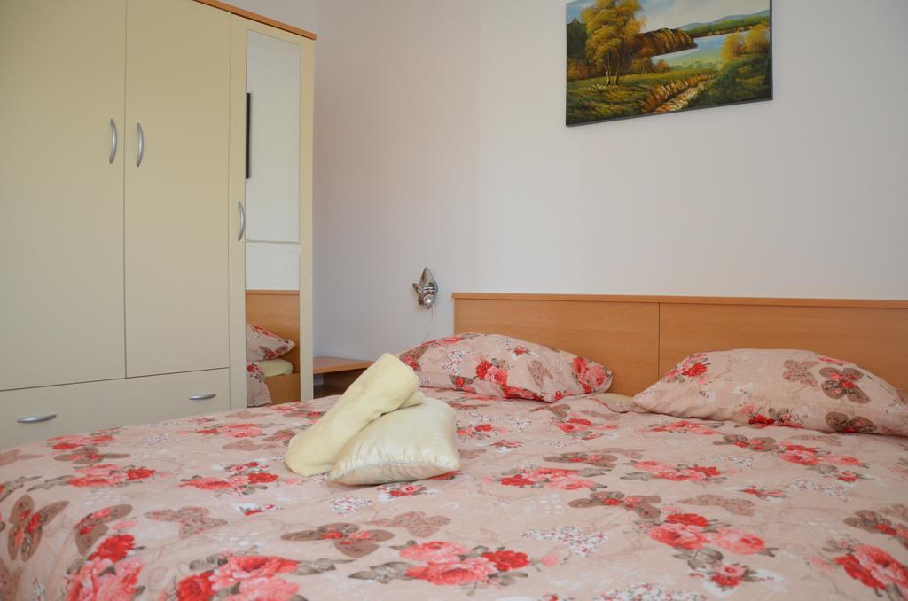 Apartment Kolundzic Novi Vinodolski Dış mekan fotoğraf